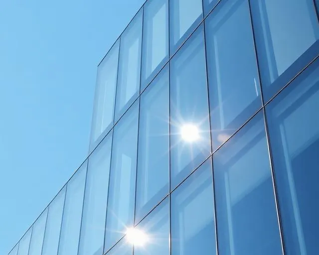 Glas-, Fassaden- & Solarreinigung in Würzburg & Bad Mergentheim – Strong Home Service